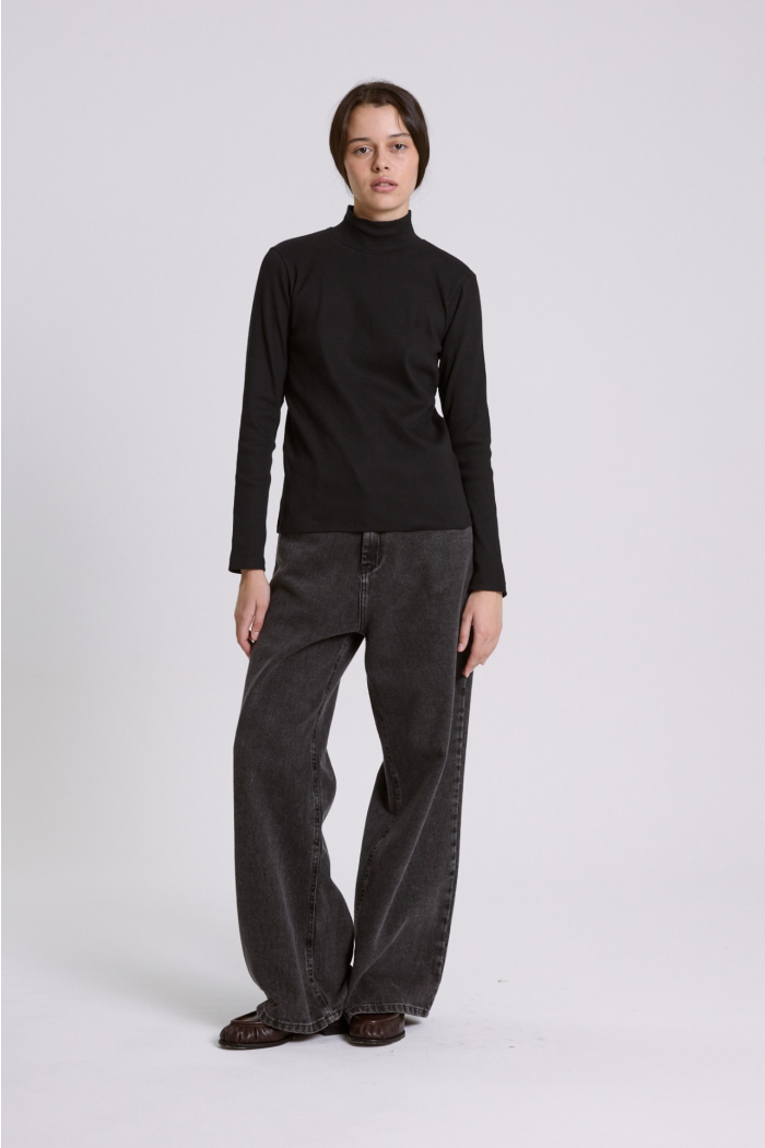 POLERA ML ORBIT NEGRO
