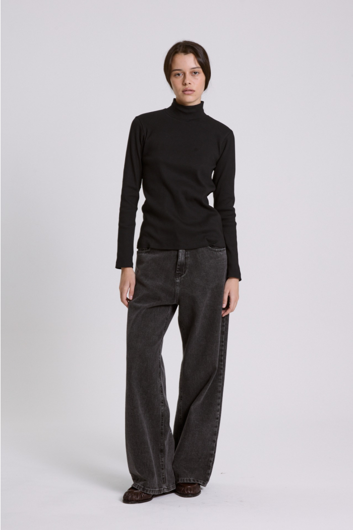 POLERA ML ORBIT NEGRO