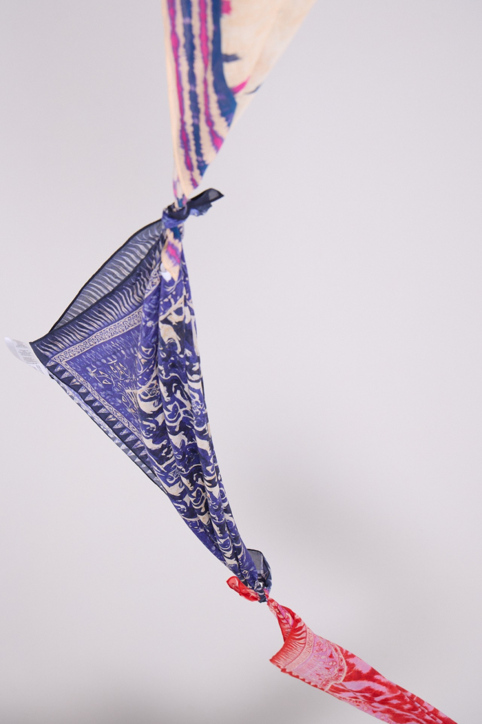 PA&Ntilde;UELO GYANEA ESTAMPADO