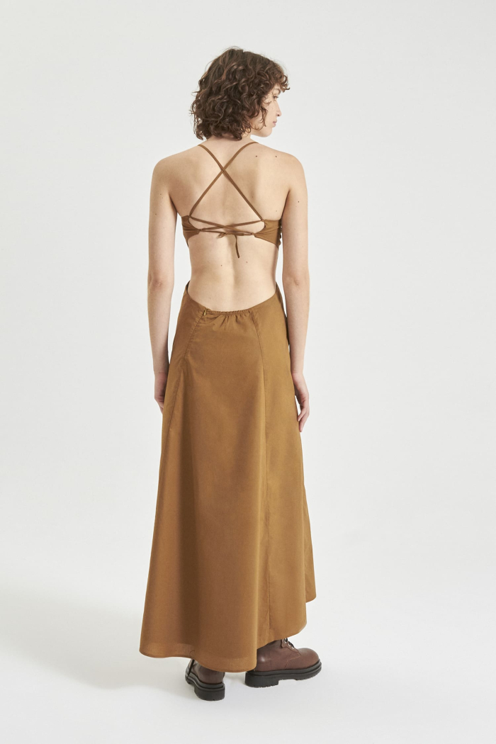 VESTIDO STRAPLESS ANTOINE TOSTADO