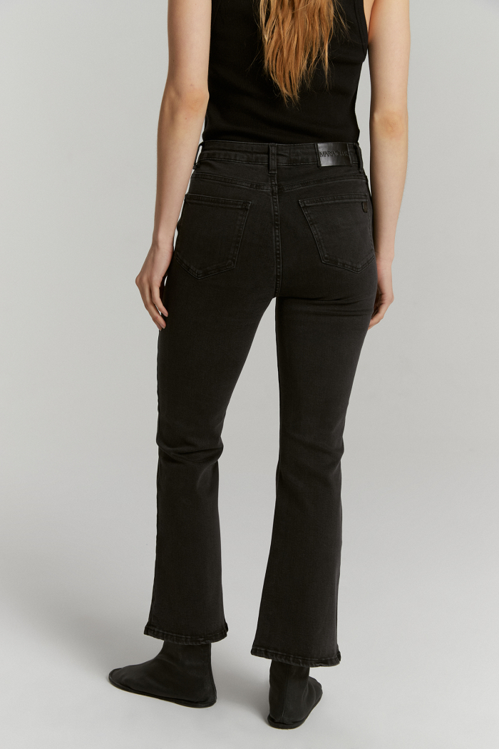 FLARE CROP ONO NEGRO NEGRO