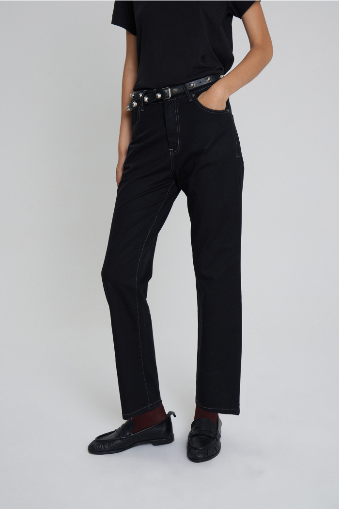 STRAIGHT SLIM APIS NEGRO