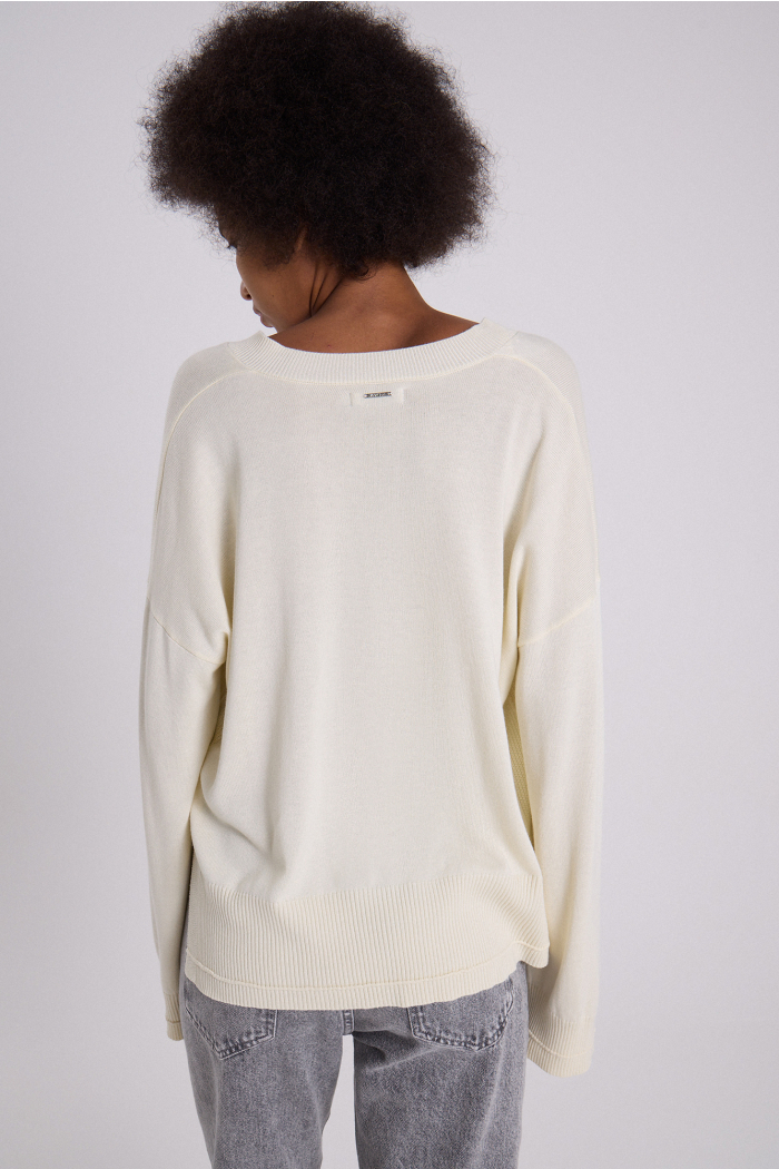 SWEATER V ALOE CRUDO