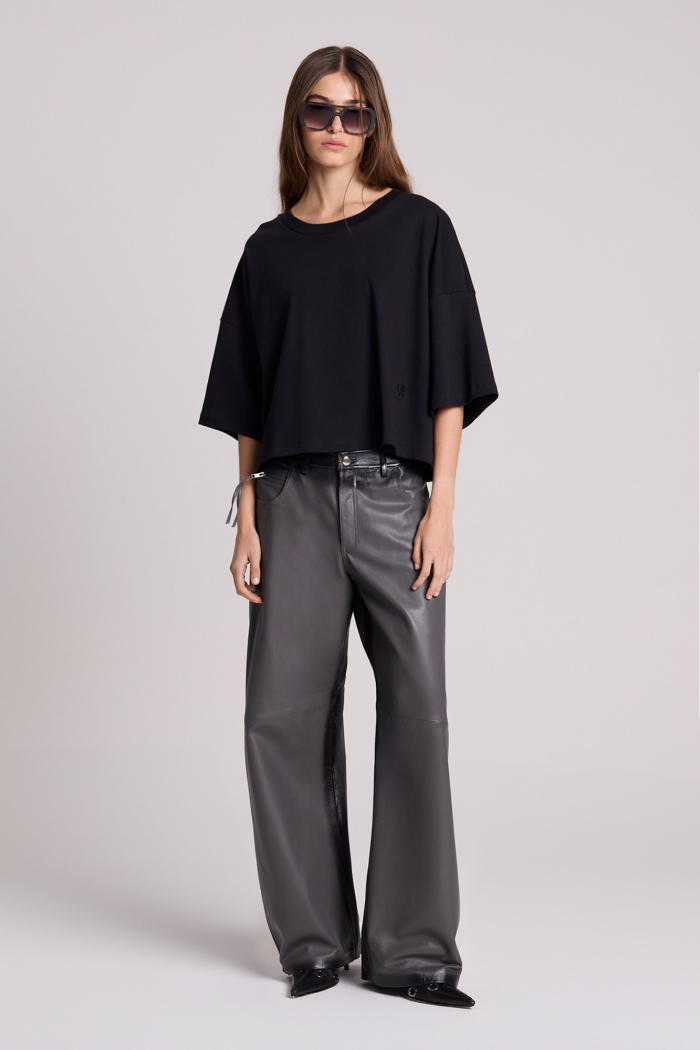REMERA AULICUS NEGRO