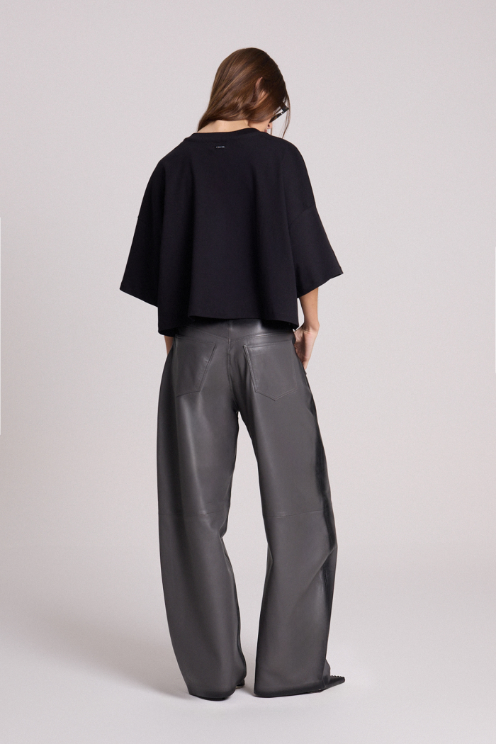 REMERA AULICUS NEGRO