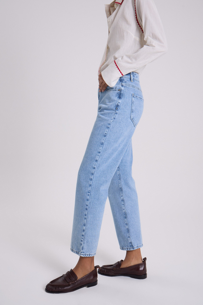 STRAIGHT CROP SYDNEY CELESTE