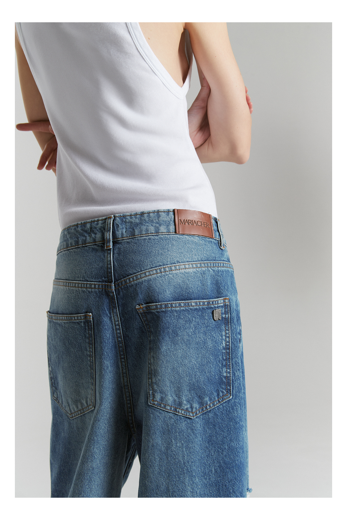 ULTRA LOOSE STRAIGHT DALIA CELESTE