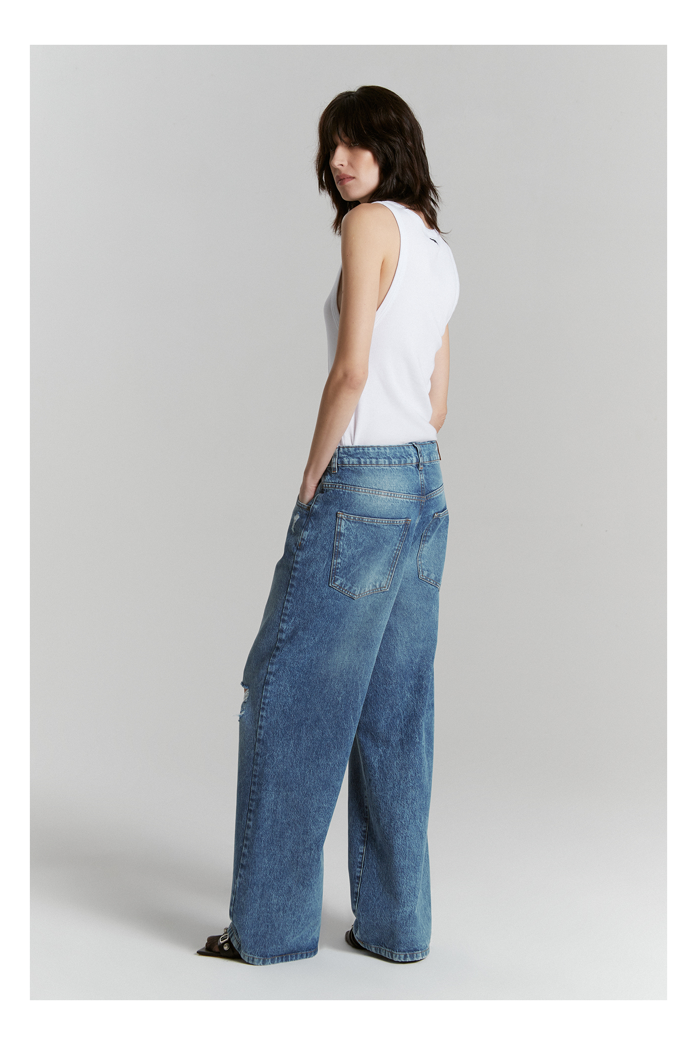 ULTRA LOOSE STRAIGHT DALIA CELESTE