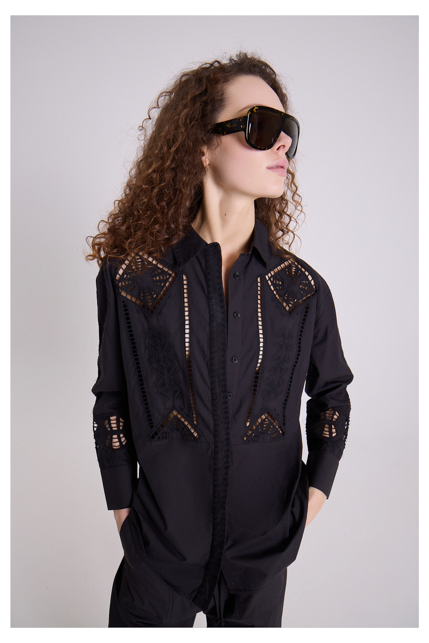 CAMISA BORNEO NEGRO