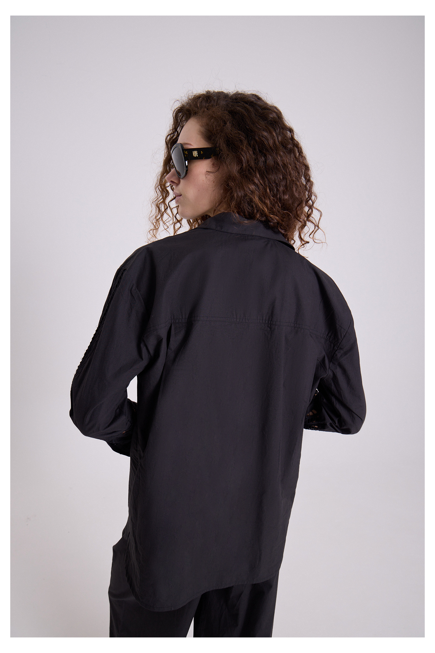 CAMISA BORNEO NEGRO