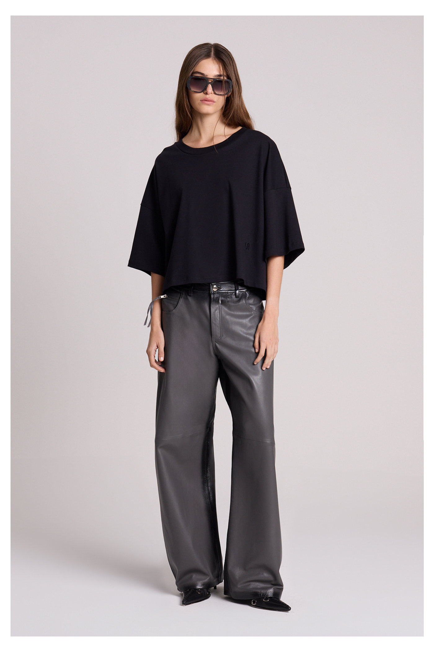 REMERA AULICUS NEGRO