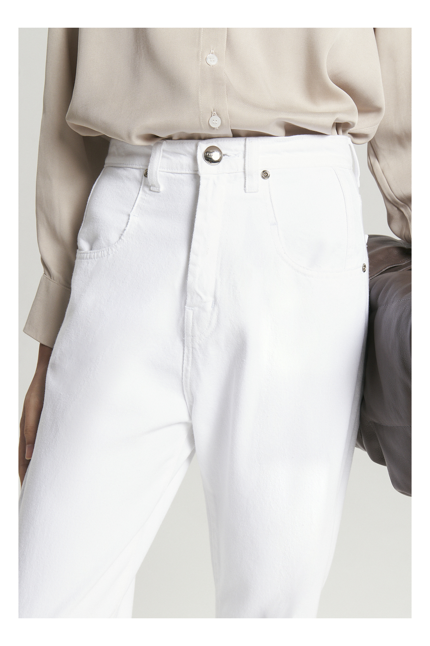STRAIGHT CROP NEW WATERHOUSE OFF WHITE