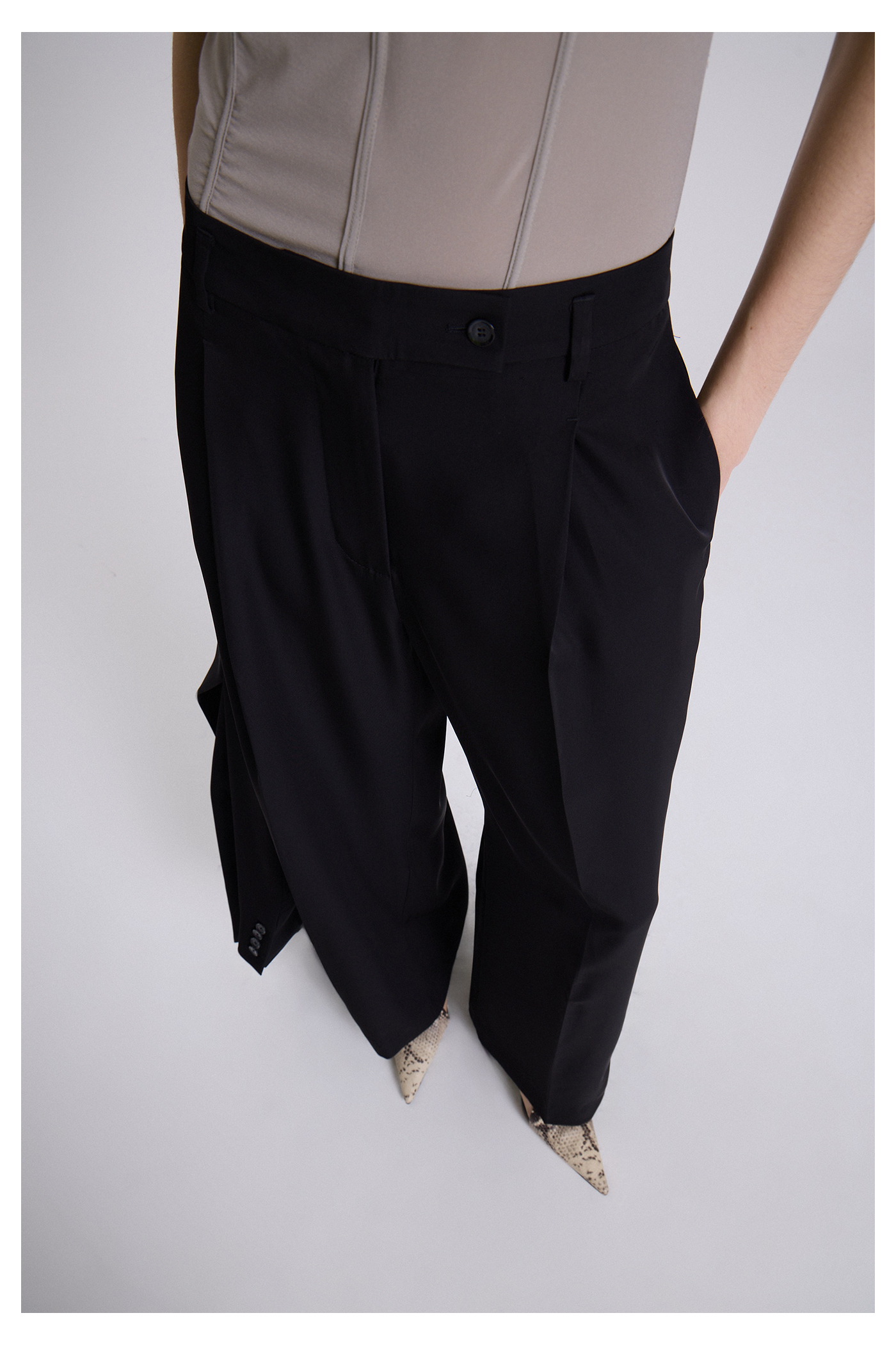 PANTALON SURRY NEGRO