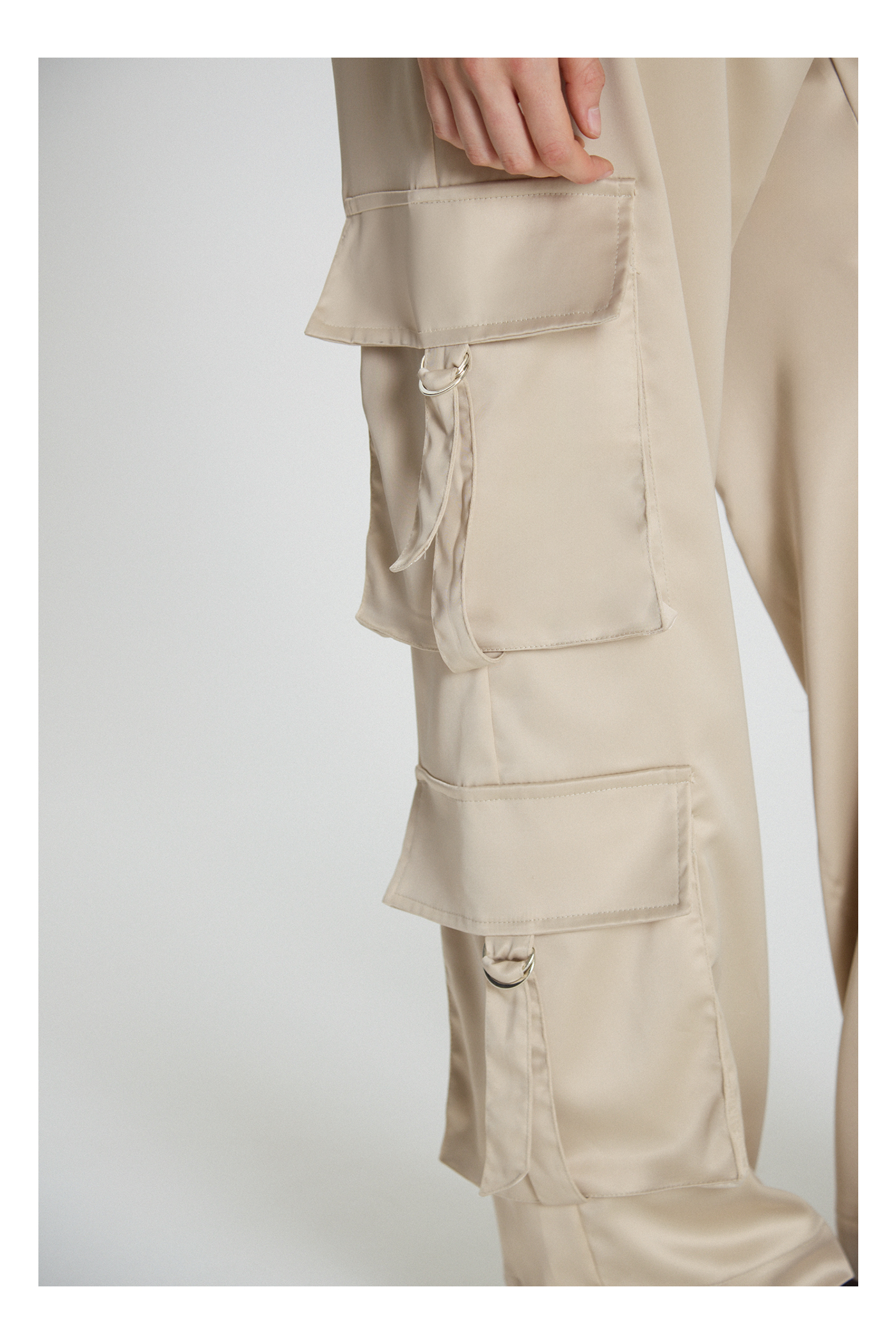 PANTALON CARGO RON BEIGE