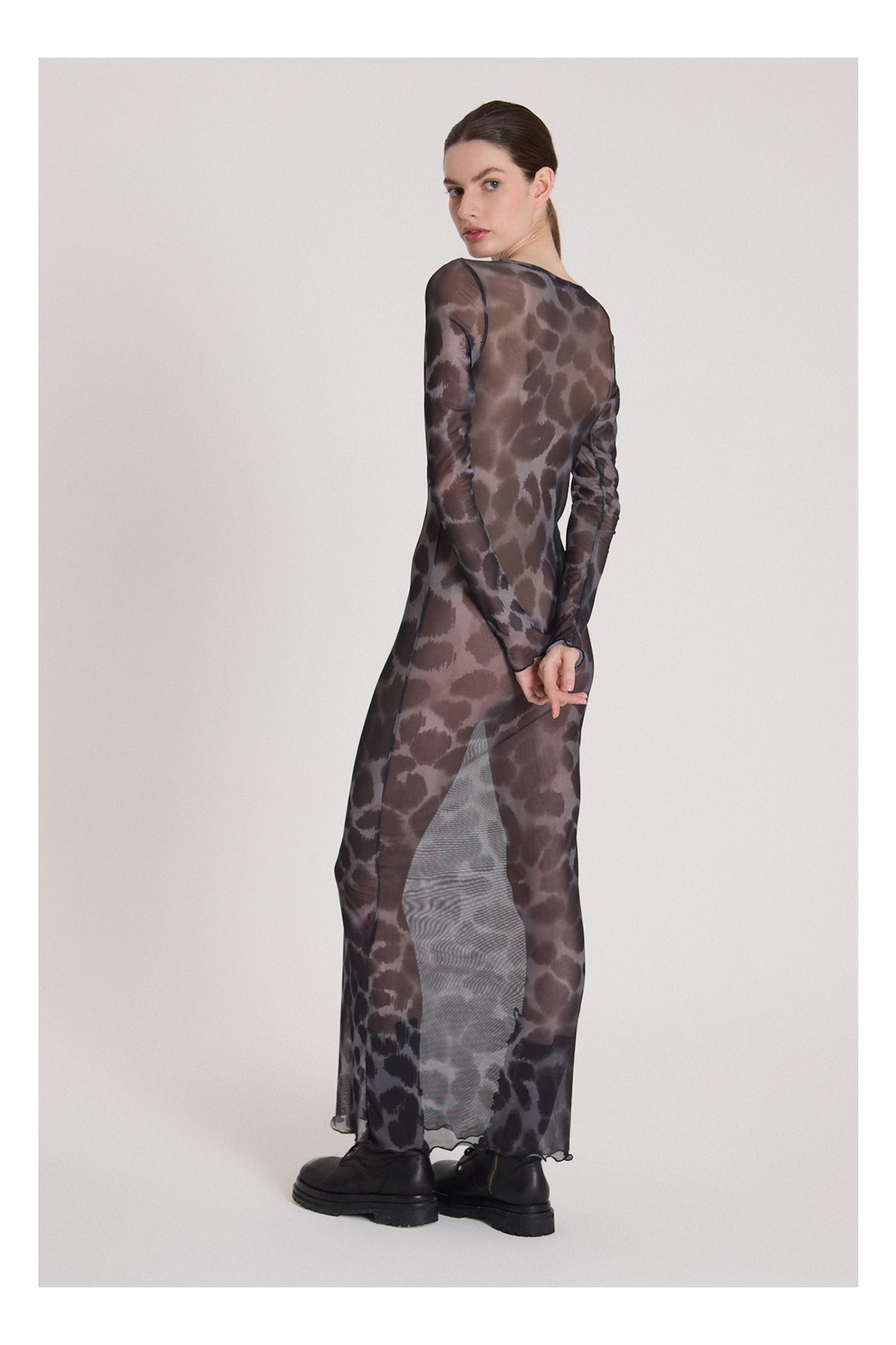 VESTIDO LARGO MESH GRIS